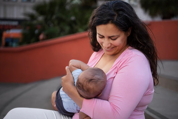 lactancia-materna-clinica-andes-salud-concepcion